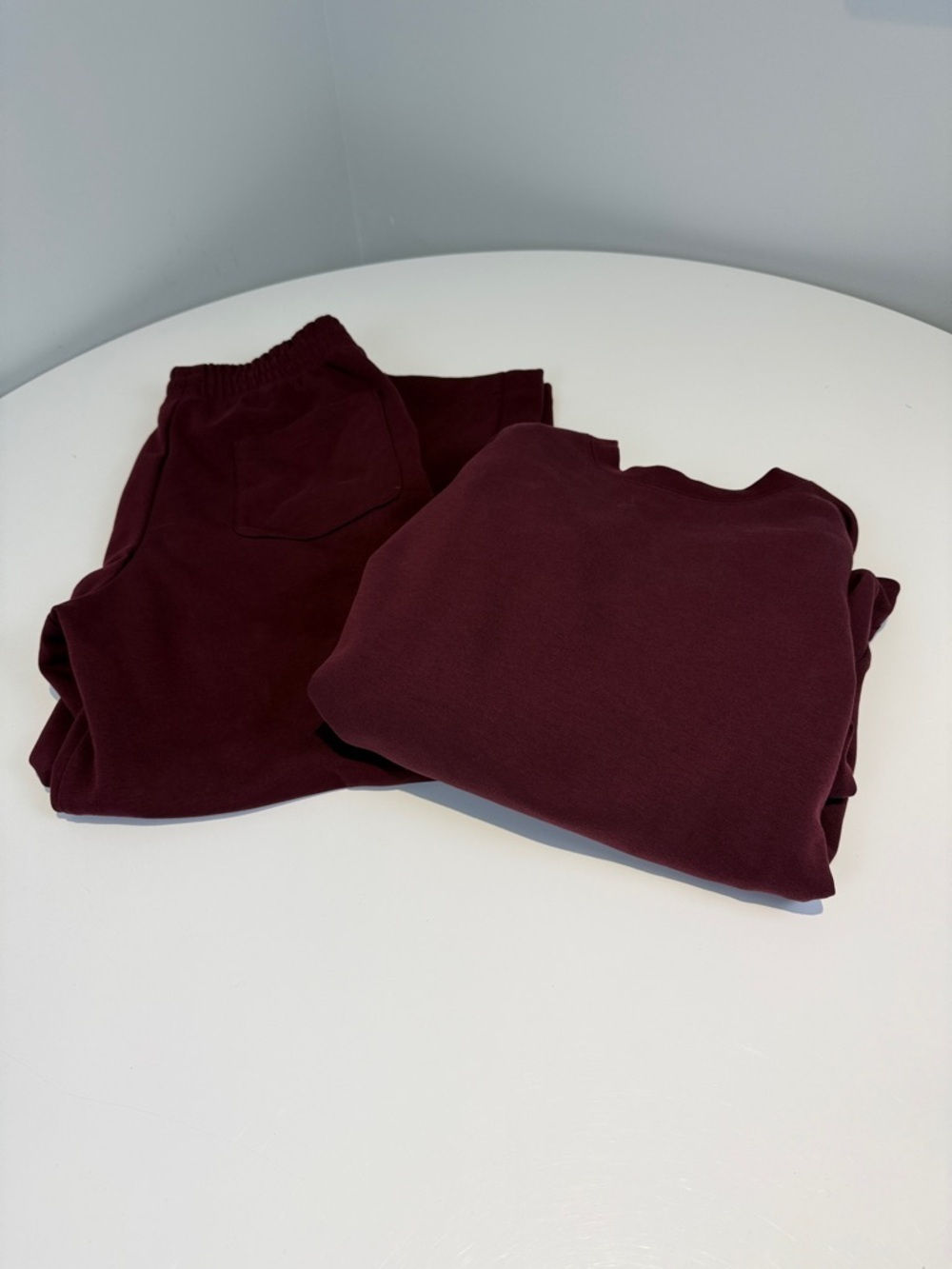 Uniqlo C Sweatshirt and Sweatpant Set - Picture 4 of 14